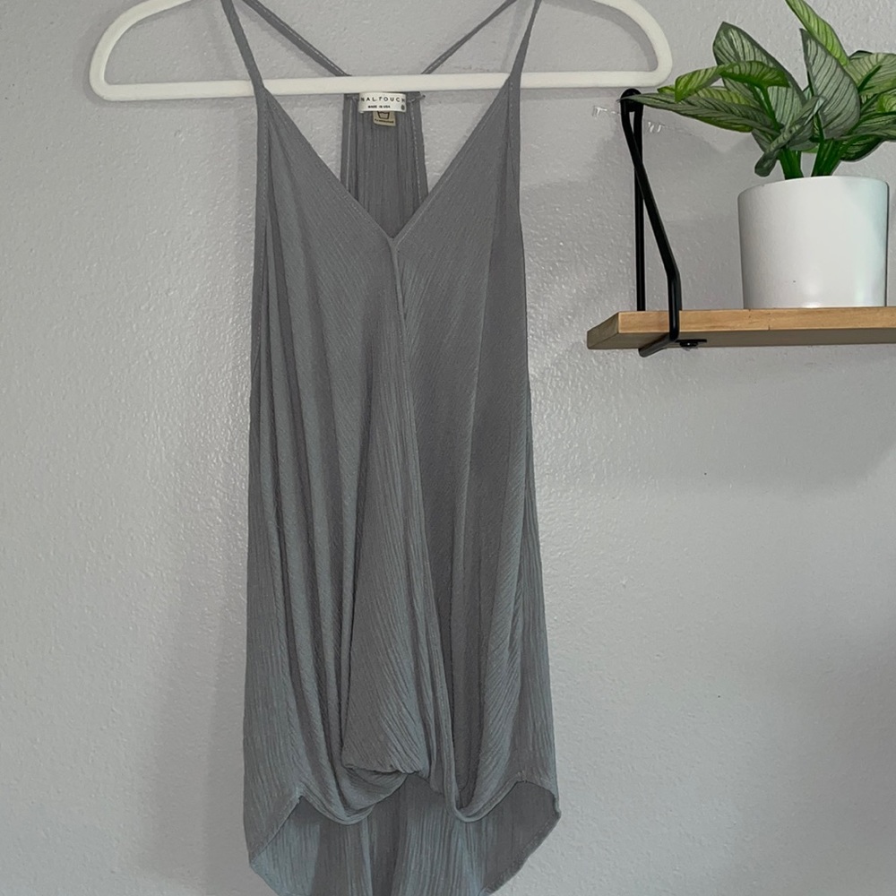 Gray going out tank top